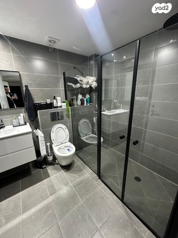 דירה, (עסיס (ענבים, עיר היין, אשקלון