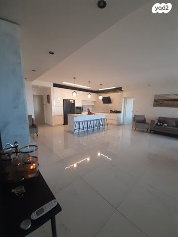 דירה, הדקל, רובע א', אשדוד