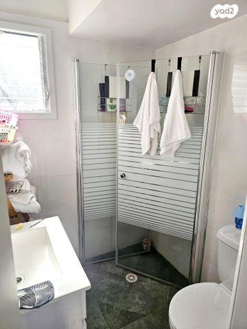 דירה, שדרות בר אילן, דרום מערב ותיק, בת ים