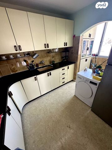 דירה, שדרות מלכי ישראל 137, הקוממיות, קרית גת