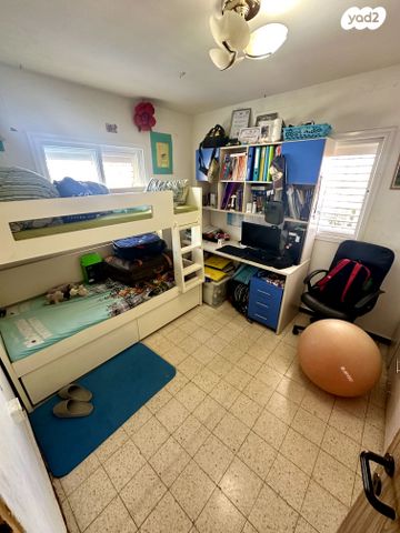 דירה, שדרות מלכי ישראל 137, הקוממיות, קרית גת