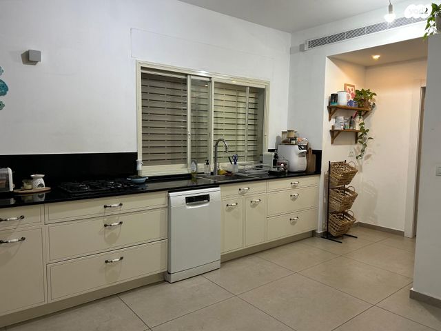 בית פרטי/ קוטג', שקנאי, רמת אמיר, קדימה צורן