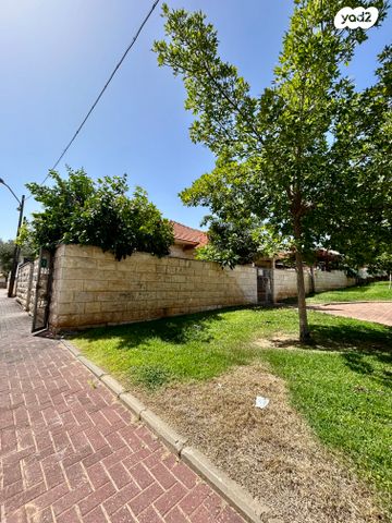 קרית שז"ר