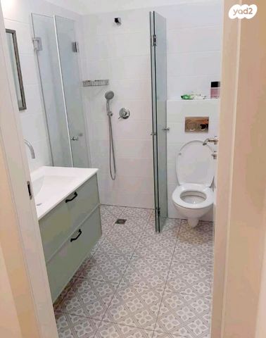 יחידת דיור, סנונית, טירת שלום, נס ציונה