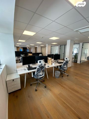 משרדים, ליאונרדו דה וינצ'י, גני שרונה, קרית הממשלה, תל אביב יפו