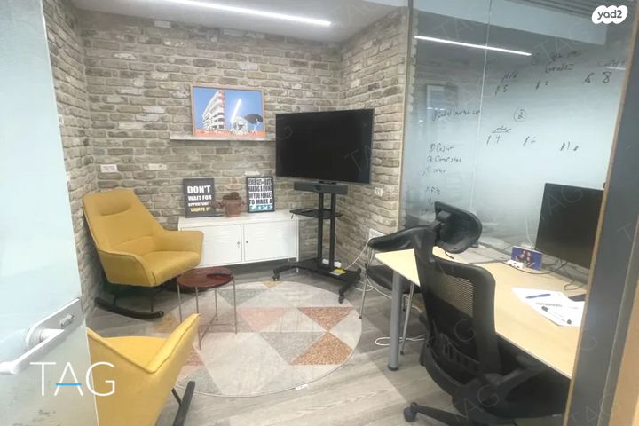 משרדים, דרך מנחם בגין 7, בורסה, רמת גן