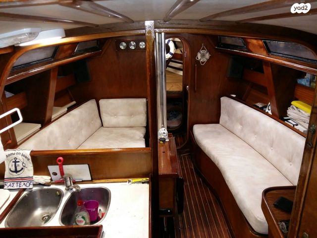 יאכטות - מפרשית