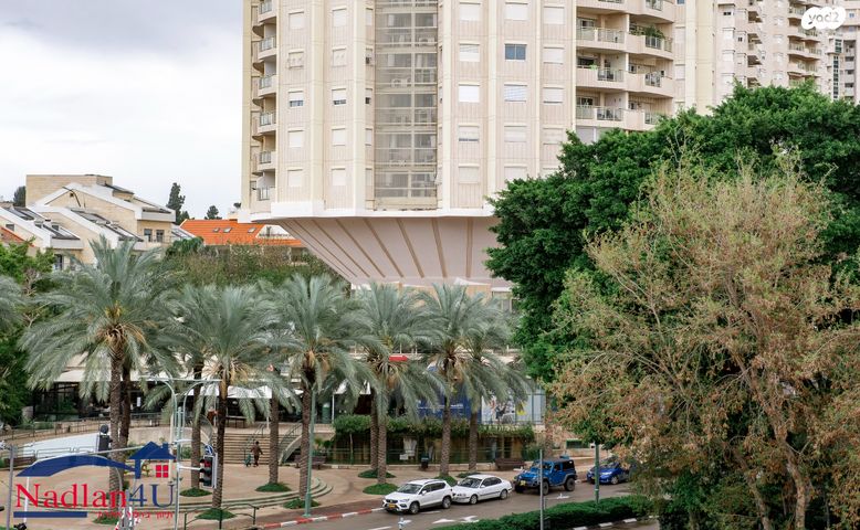 דירה, יבנה, קרית יערים, רמת השרון