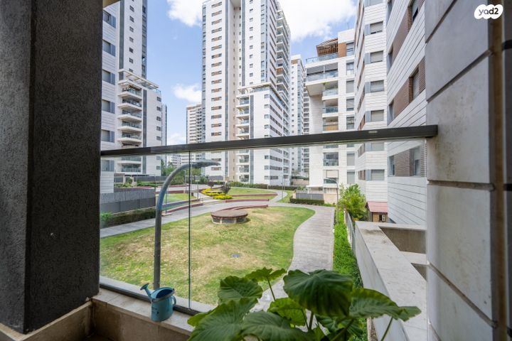 דירה, פסגות אפק, ראש העין