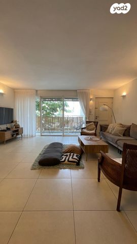 דירה, נווה רסקו, רמת השרון