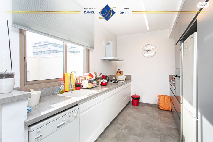 דירת גן, אחוזה, חיפה