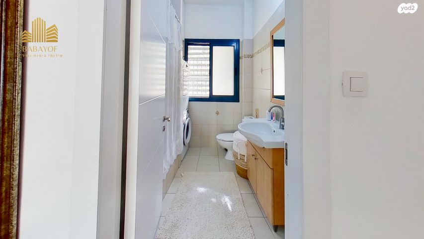 דירה, הרב אברהם מרדכי ווינגרטן, חומת שמואל, הר חומה, ירושלים