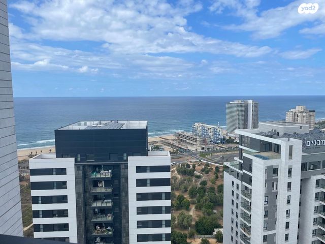 אריק איינשטיין 