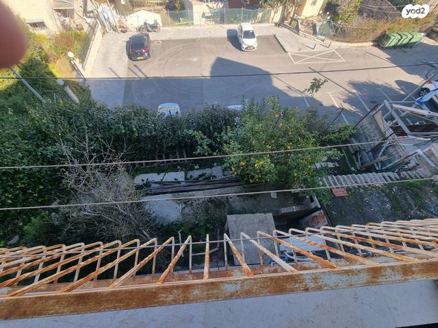 דו משפחתי, הצלף, עיר גנים, ירושלים