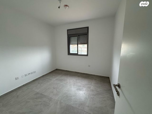 דירה, נווה שמיר רמת בית שמש ה-1, בית שמש