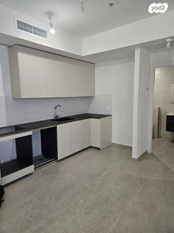 דירה, ויסוצקי, תל אביב יפו