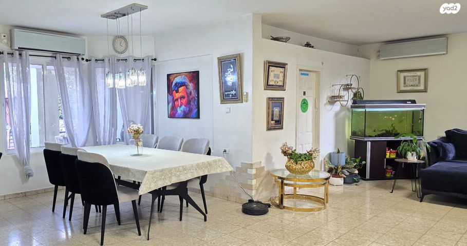 בית פרטי/ קוטג', אורנית