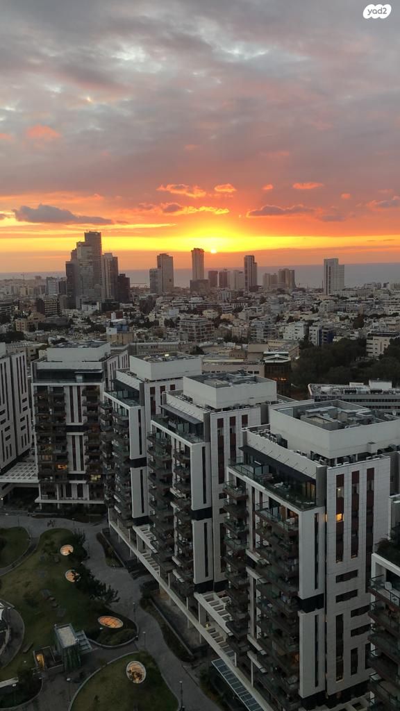 דירה, גרציאני יצחק 8, גני שרונה, קרית הממשלה, תל אביב יפו