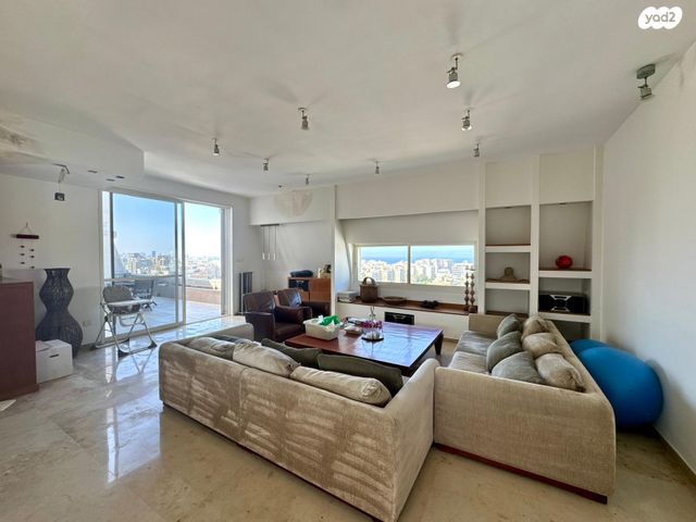 גג/ פנטהאוז, תל אביב יפו