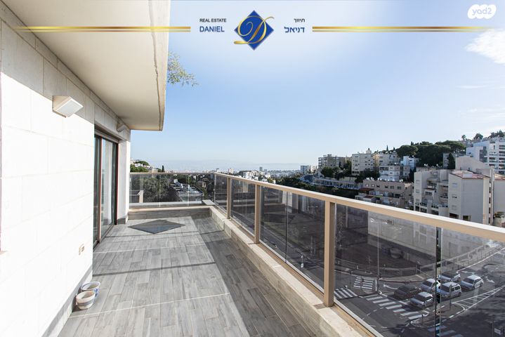 דירת גן, אחוזה, חיפה