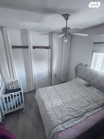 דירה, קיבוץ גלויות 35, עמידר, בת ים