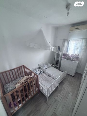 דירה, קיבוץ גלויות 35, עמידר, בת ים