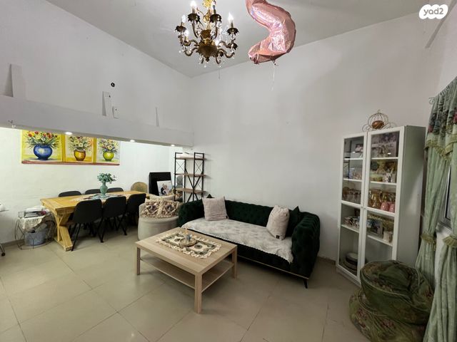 דירת גן, שבטי ישראל 65, צהלון, שיכוני חסכון, תל אביב יפו