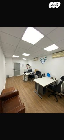 משרדים, הרצליה