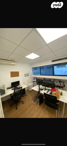 משרדים, הרצליה