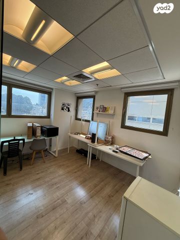 משרדים, בני ברק