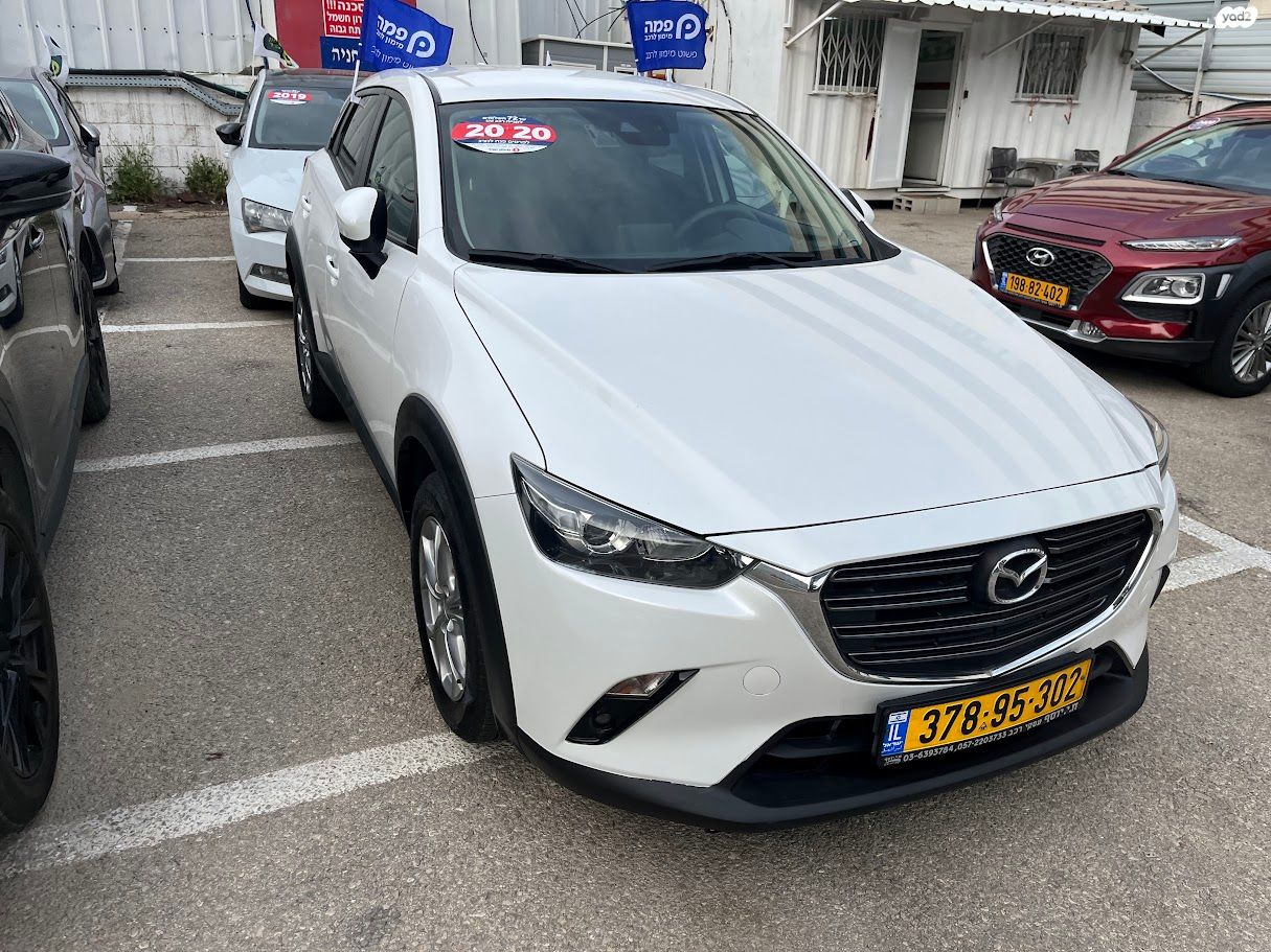מודעת רכב מאזדה CX-3