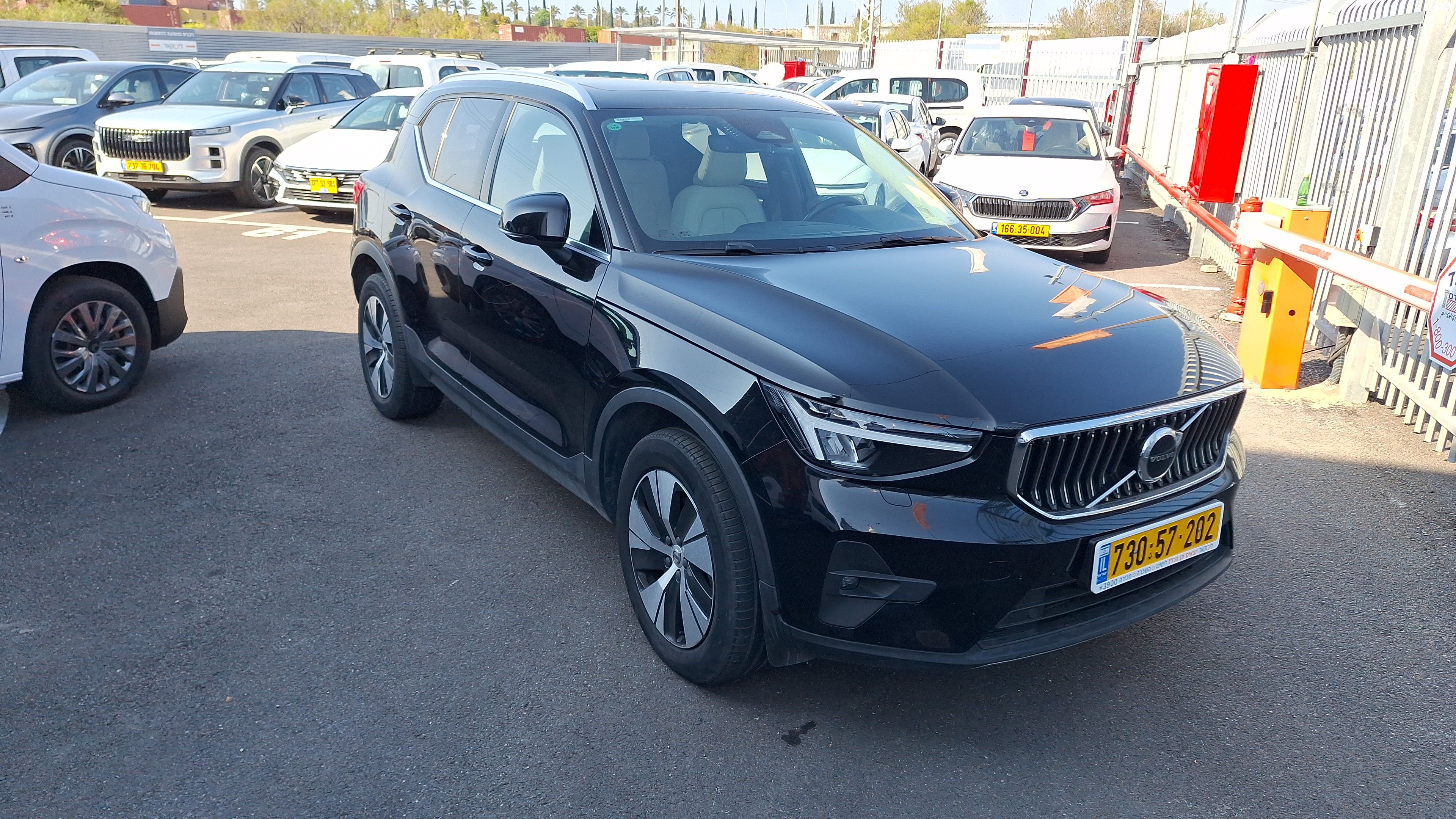 מודעת רכב וולוו XC40