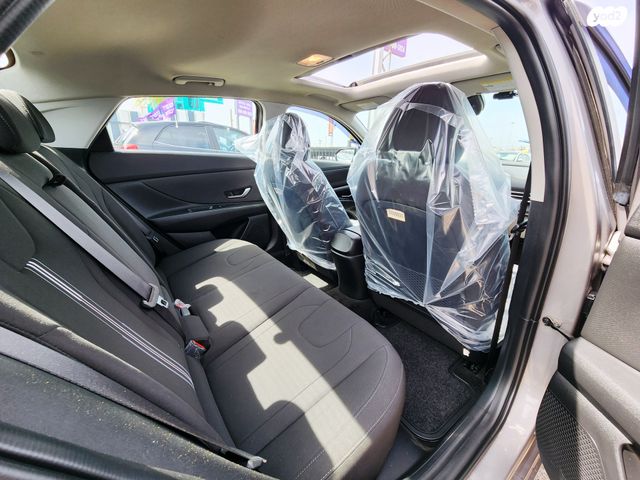 יונדאי אלנטרה