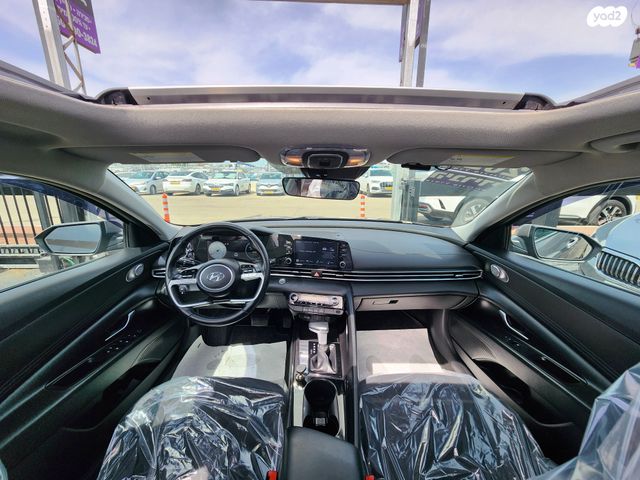 יונדאי אלנטרה