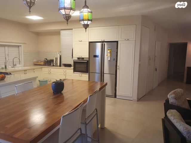 שדרות בן אב"י 54