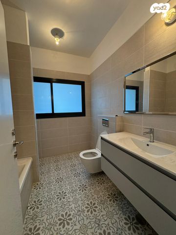 דירה, השר משה 24, נגבה, רמת גן