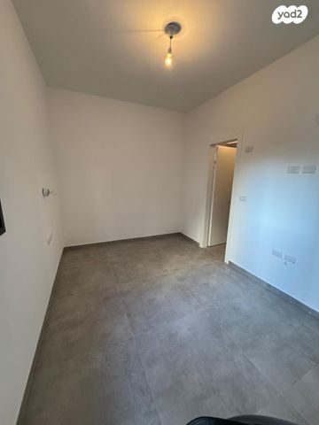 דירה, השר משה 24, נגבה, רמת גן