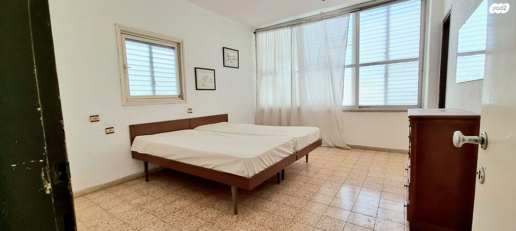 אברהם אבו שדיד 14