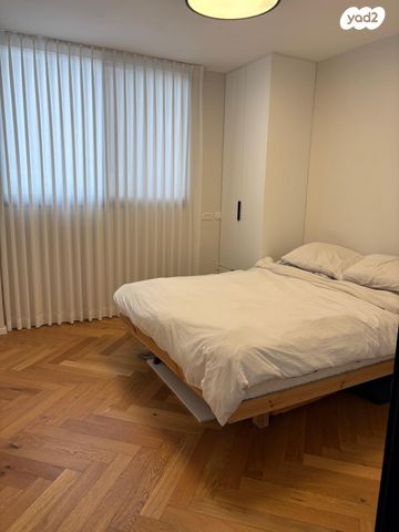 דירה, הניצנים, הרצליה