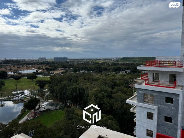 גג/ פנטהאוז, רמת גן