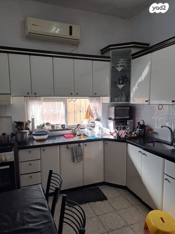 גג/ פנטהאוז, בצלאל, גאולה, חיפה