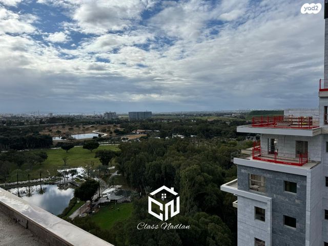 גג/ פנטהאוז, רמת גן