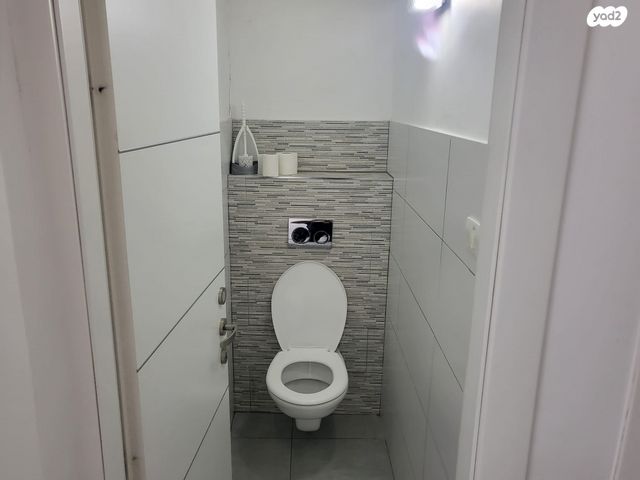 דירה, שדרות הרצל 17, שפרינצק, רמלה