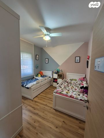 דו משפחתי, הכרמל, גבעת אלה