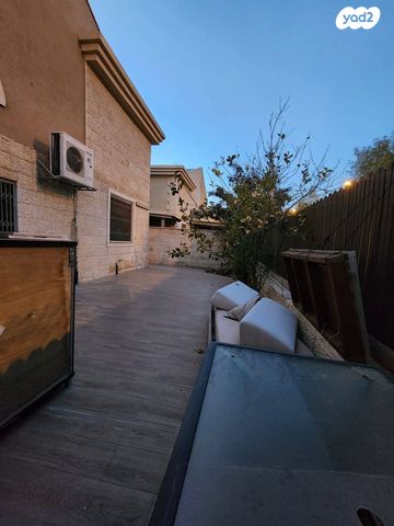 בית פרטי/ קוטג', אברהם שופט 98, רמות, באר שבע