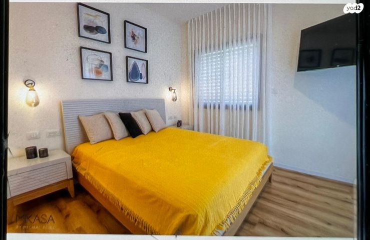 דו משפחתי, הכרמל, גבעת אלה