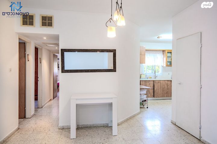 דירה, נאות בגין, לב יבנה, יבנה