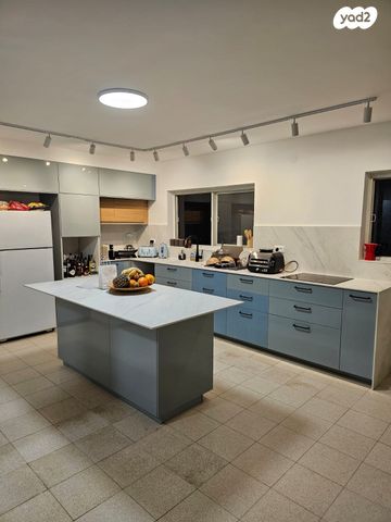 בית פרטי/ קוטג', להבים