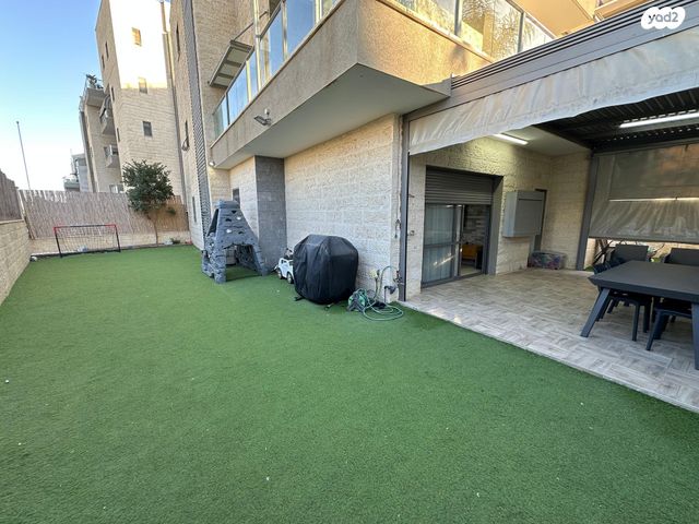 דירת גן, יוסף בורג, נווה זאב, נאות אילן, באר שבע