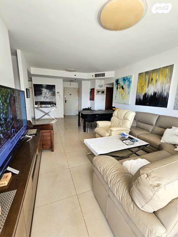 דירה, יצחק רבין 4, פסגת אונו, קרית אונו